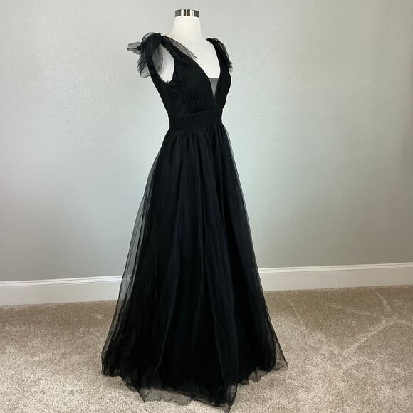 Betsy & Adam Backless Black Chiffon Evening Gown Size 4 Long Formal Dress - Picture 3 of 13